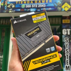 RAM Corsair Vengeance LPX de 32 GB (2 x 16 GB) a 3200 MHz